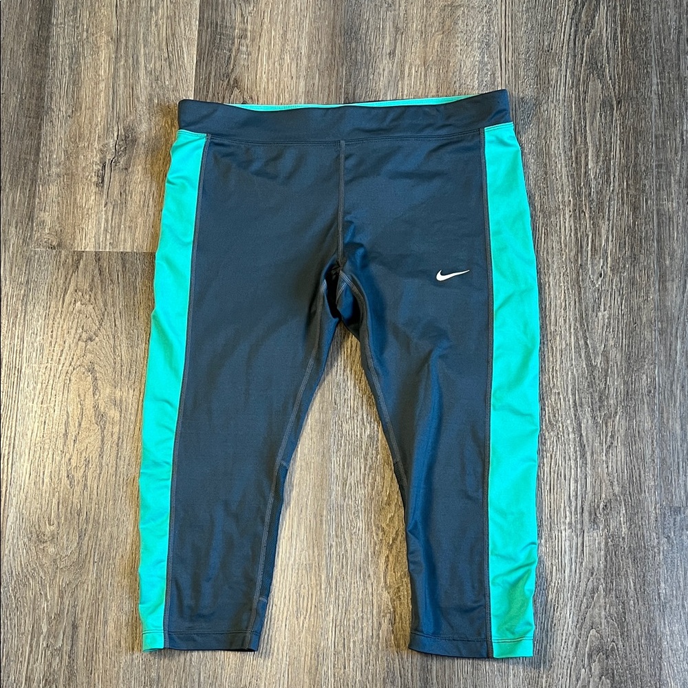 Nike Dri Fit Drawstring Waist Capri Running Tights Leggings Size Large